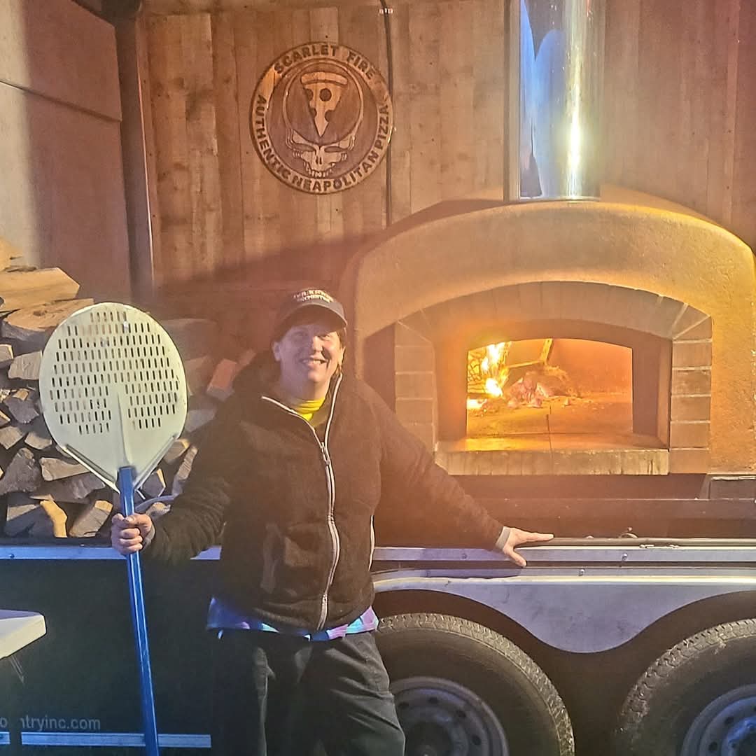 Scarlet Fire Authentic Neapolitan Pizza