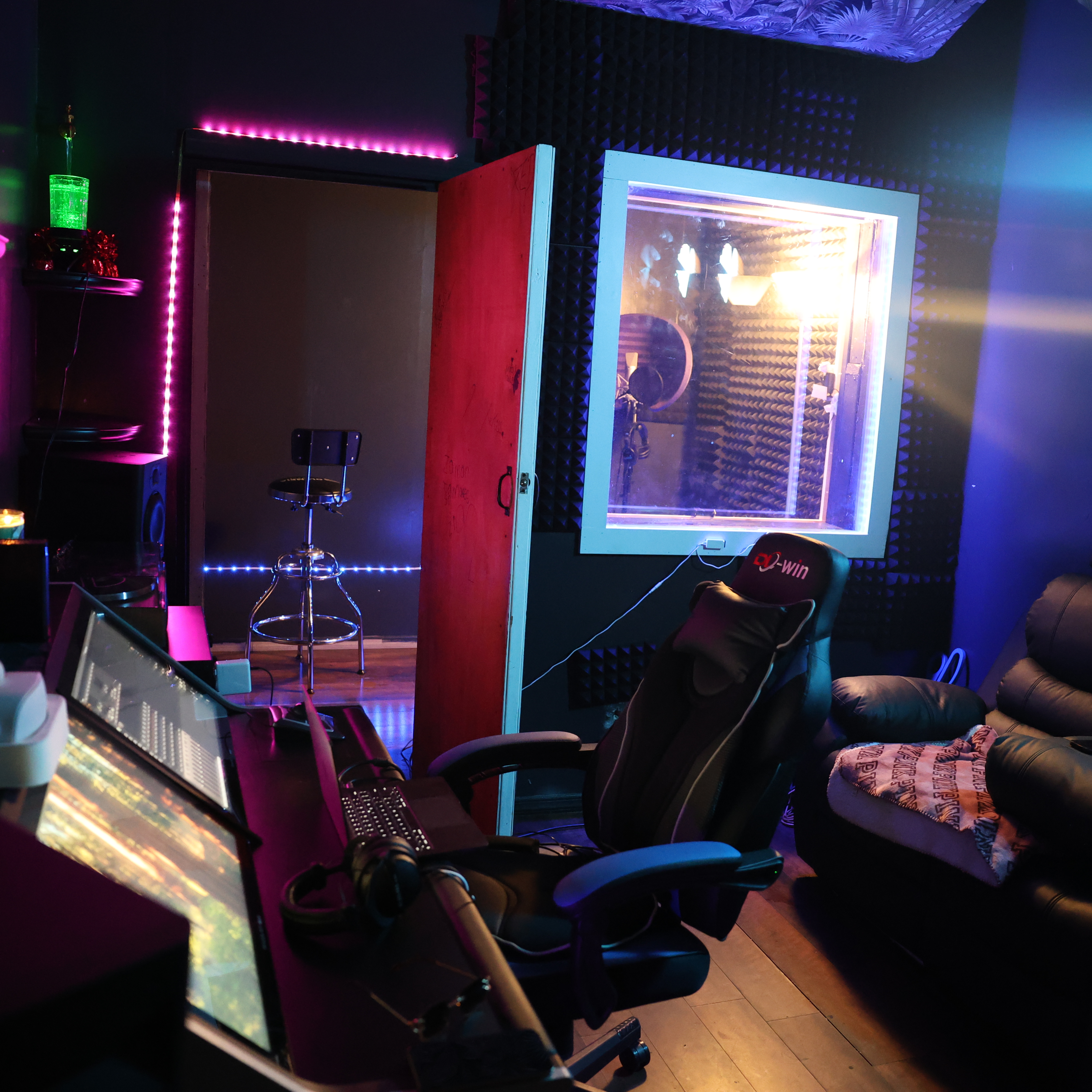 AmeriCAIN 521 Recording Studio
