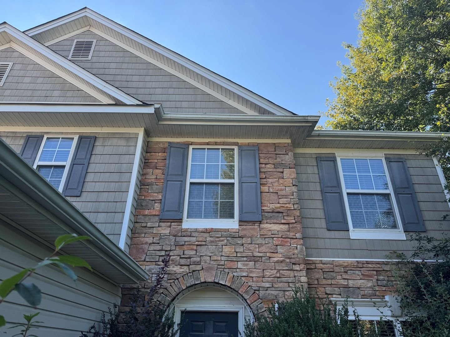 Get to Know the Owner Jonathan Lucious of L.E.M. Elite Maintenance, LLC: The Passion Behind Charlotte’s Elite Home Services