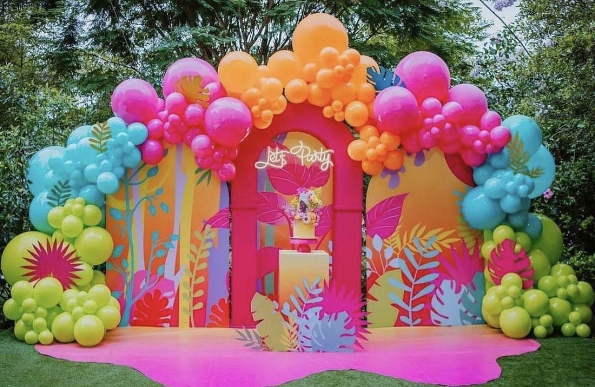 The Real Cost of Balloons: Why DIY Isn’t Always “Just Balloons”