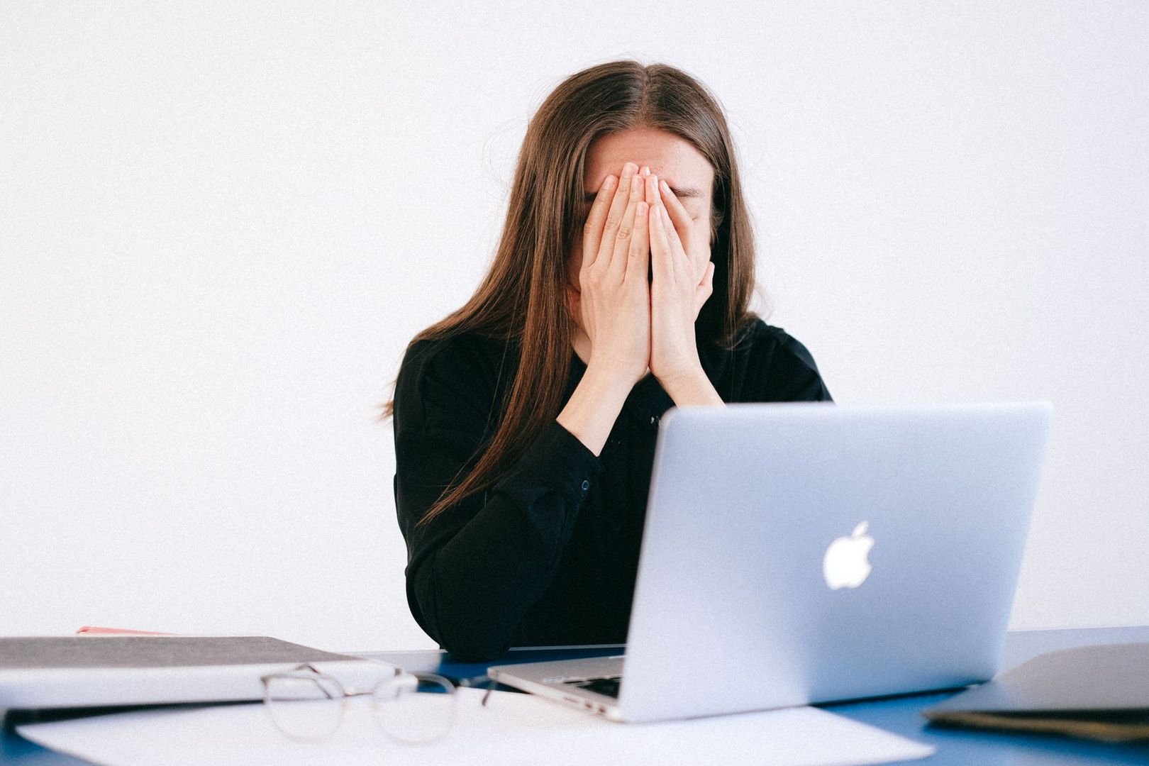 The Impact of Financial Anxiety on Decision Making: How to Keep Your Head (and Business) Clear