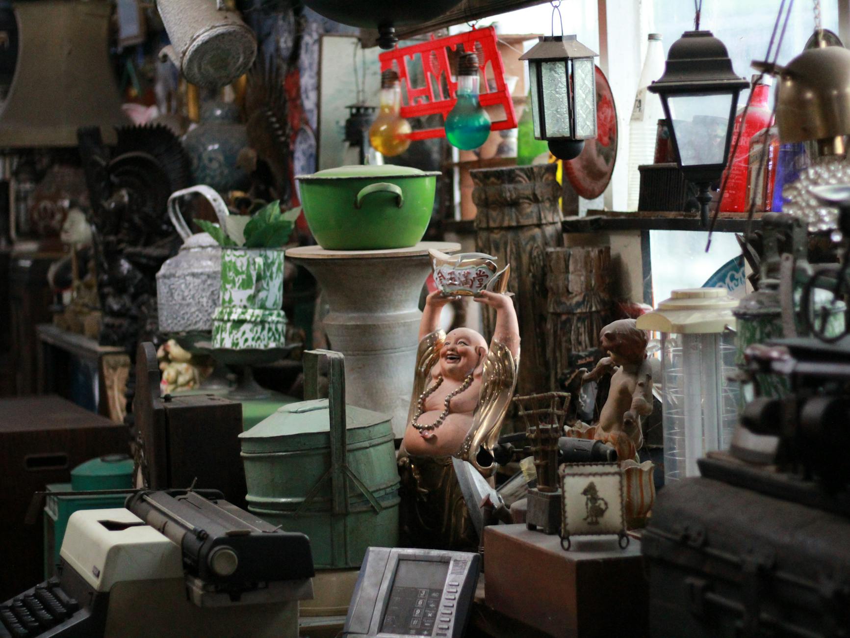 Jb's Antique's & Treasures