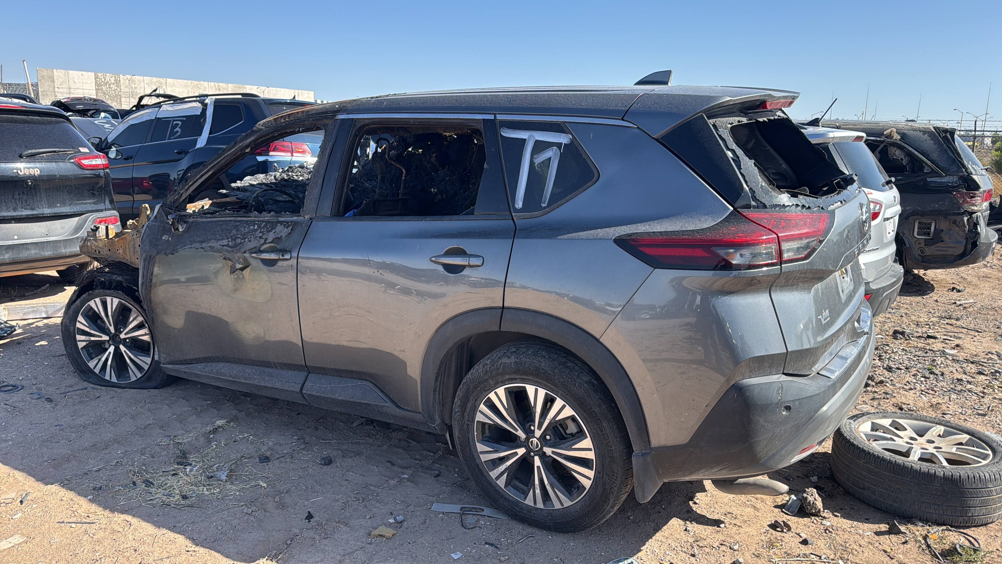 Nissan Rogue 2020 SV para partes Izquierda