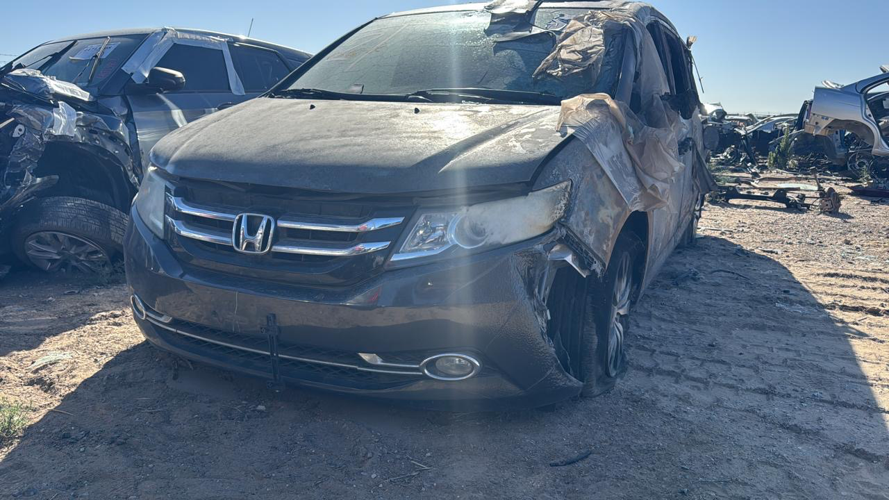 Honda Odyssey 2014 para partes Frente