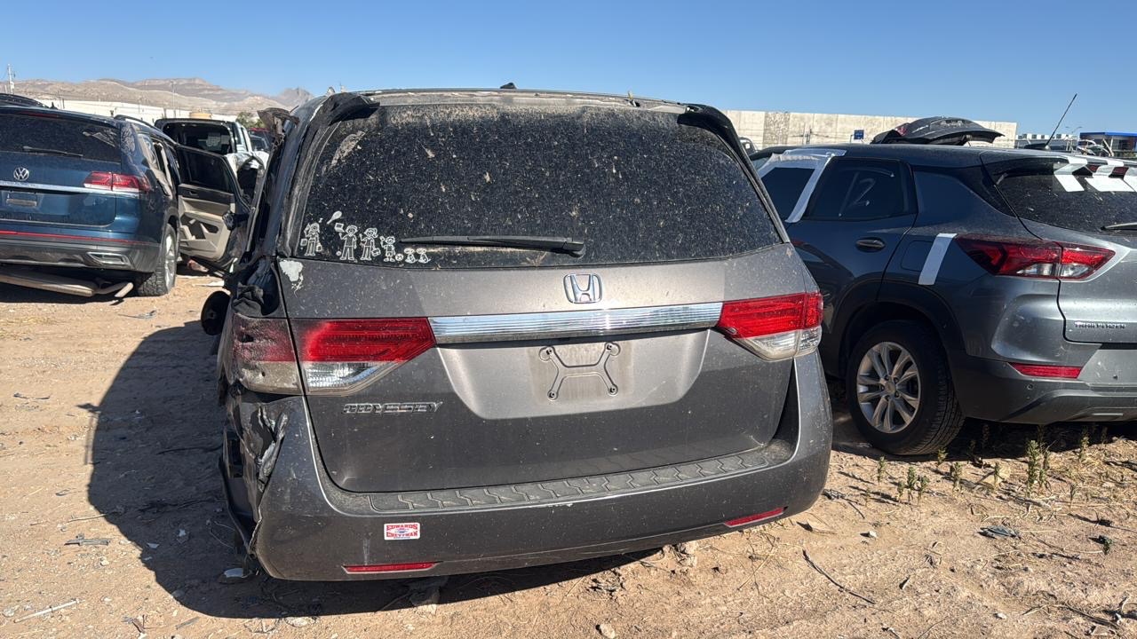 Honda Odyssey 2014 para partes Trasera