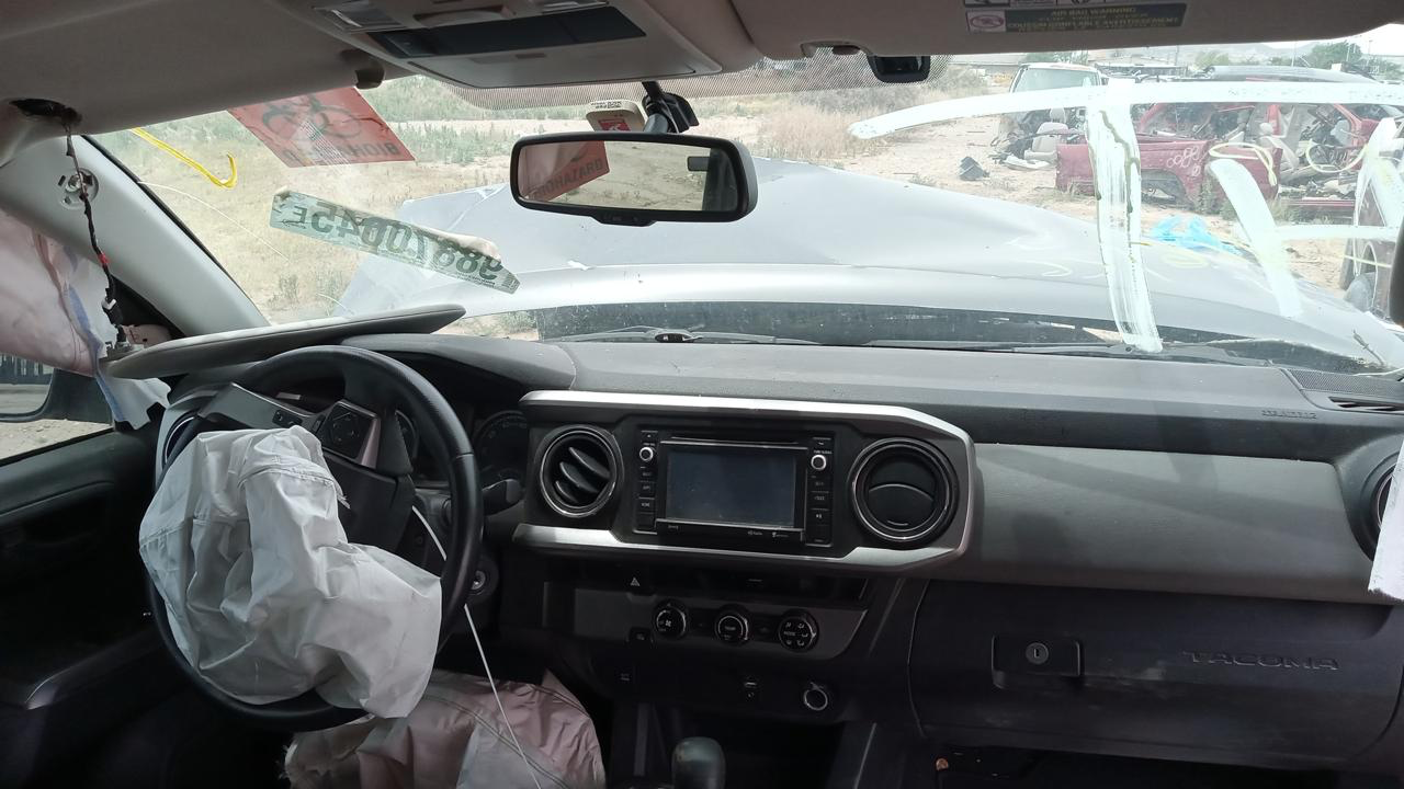 Toyota Tacoma 2018 para partes Tablero