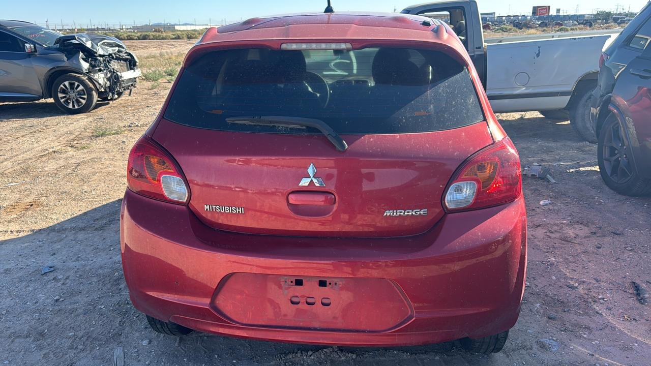 Mitsubishi Mirage 2016 para partes Trasera