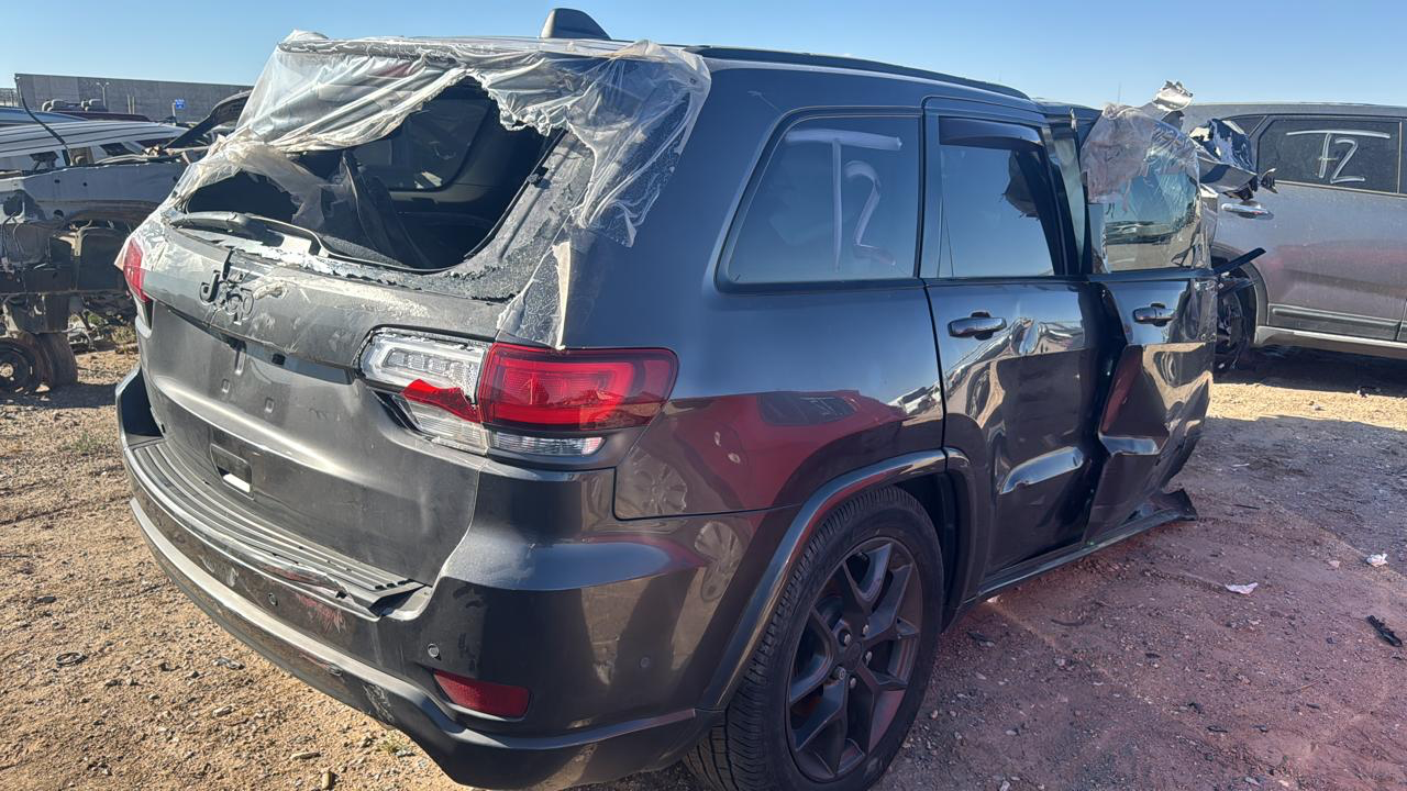 Jeep Grand Cherokee 2020 para partes Derecha
