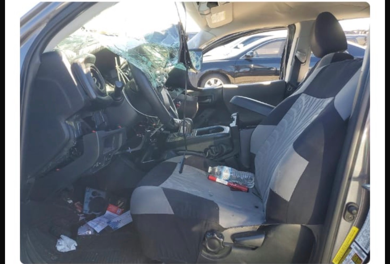 Toyota Tacoma 2.7 2018 para partes Interior delantero
