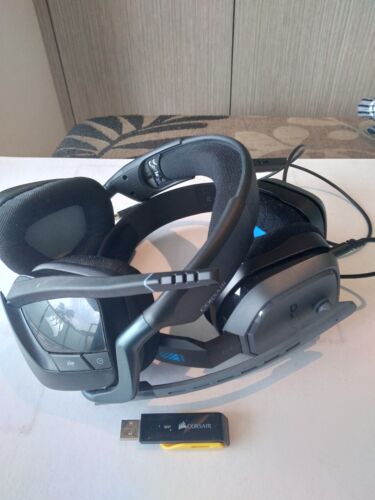 Corsair Gaming headphones × 2