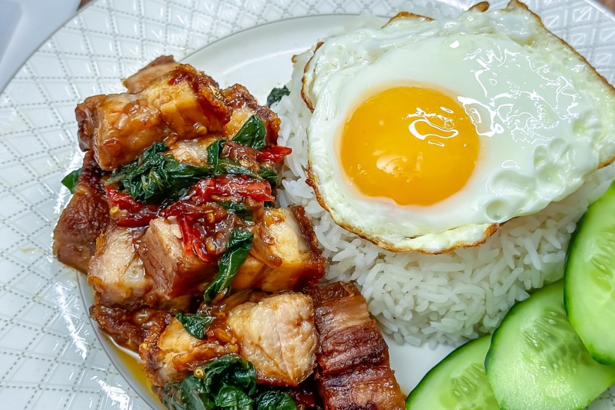 Pad Kra Pao (Fesleğenli Kıyma)