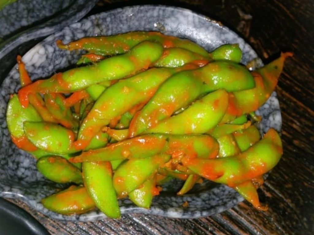 Edamame Miso Sosu ile
