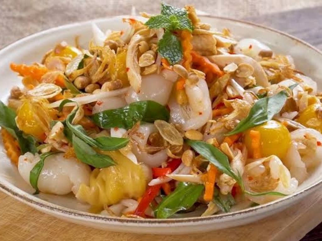 Gỏi Gà (Tavuklu Pirinç Salatası)
