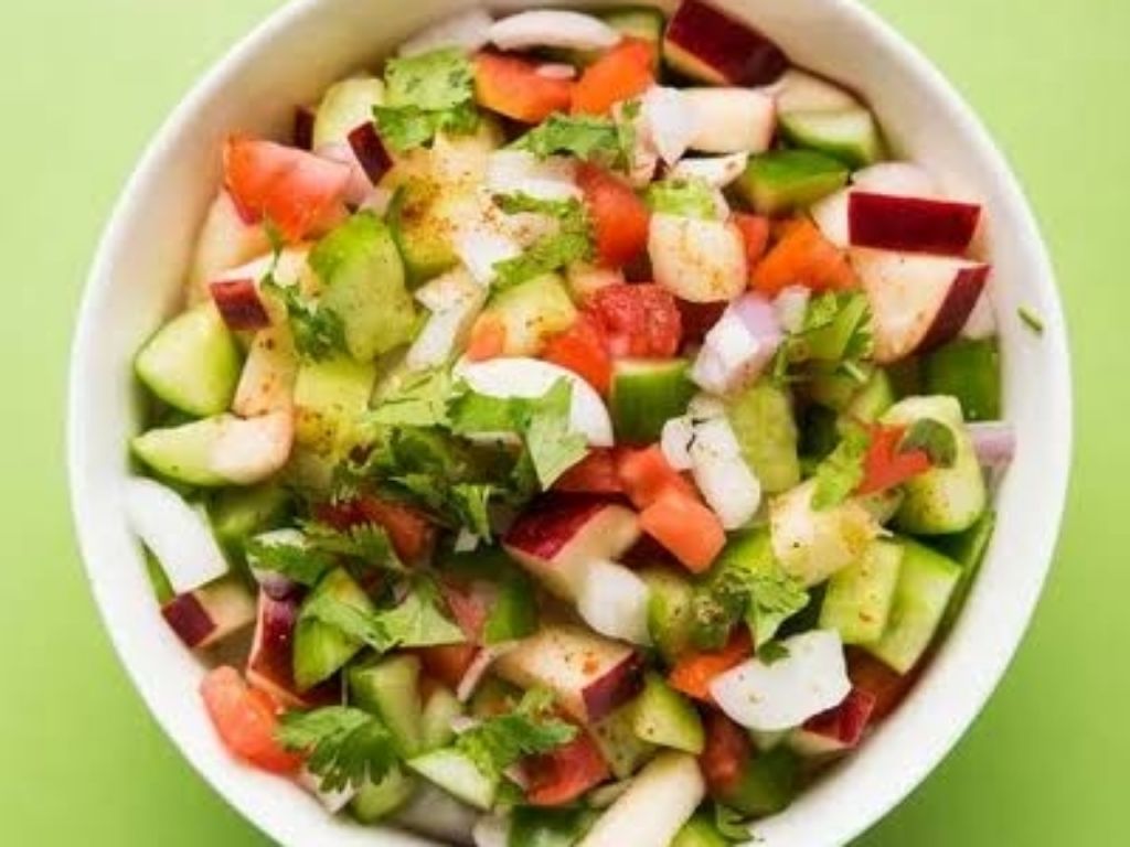 Kachumber Salatası