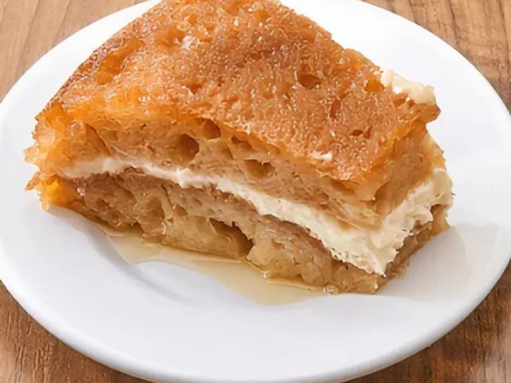 Kaymaklı Ekmek Kadayıfı