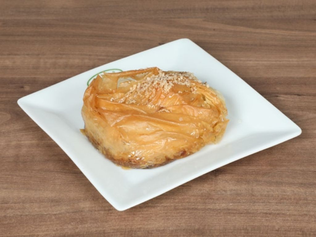 Konya Şiş Böreği