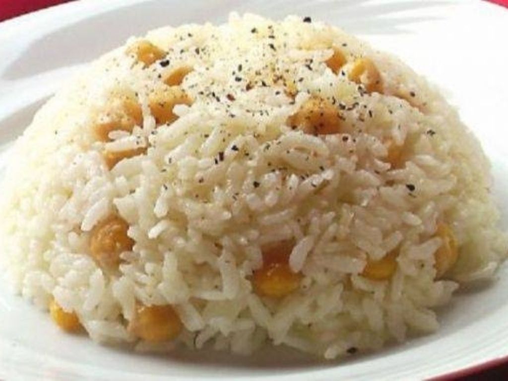 Mengen Usulü Tereyağlı Pilav