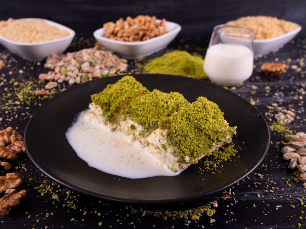 Sütlü Nuriye