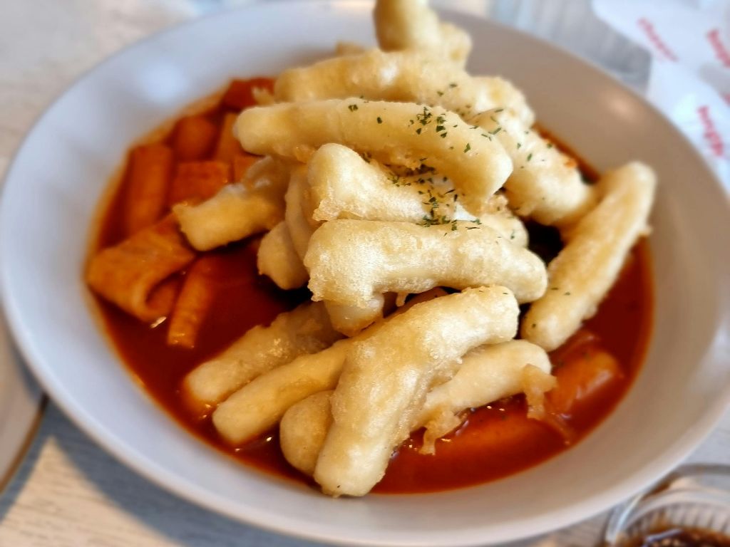 Tteokbokki (Acılı Pirinç Keki)