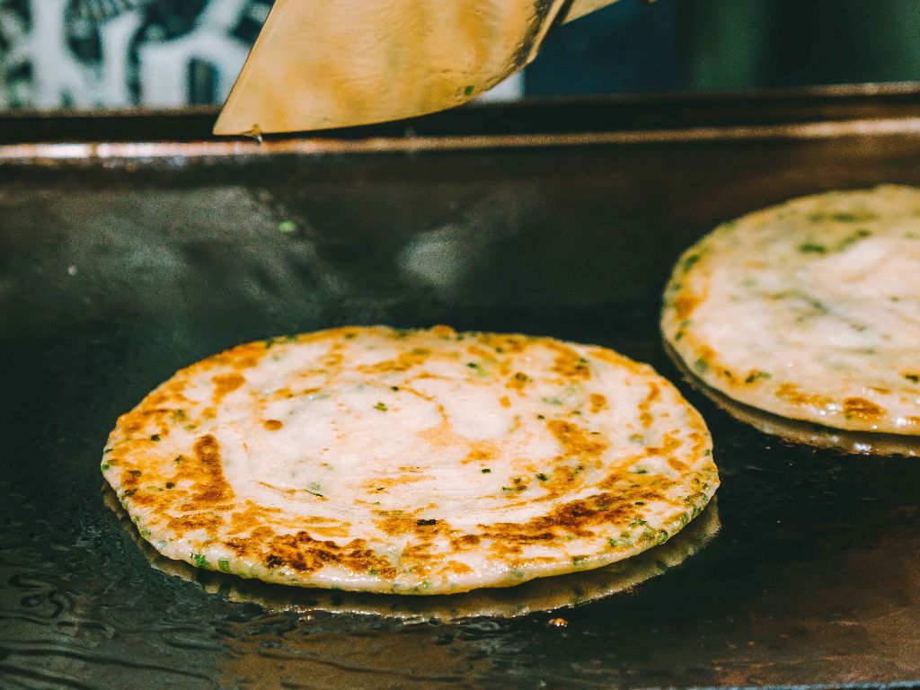 Yeşil Soğanlı Krep (Cong You Bing)