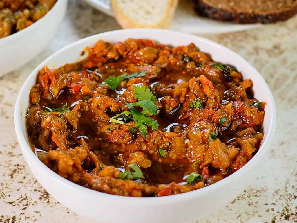 Zaalouk (Patlıcan-Domates Salatası)