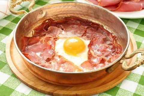 Pastırmalı Yumurta