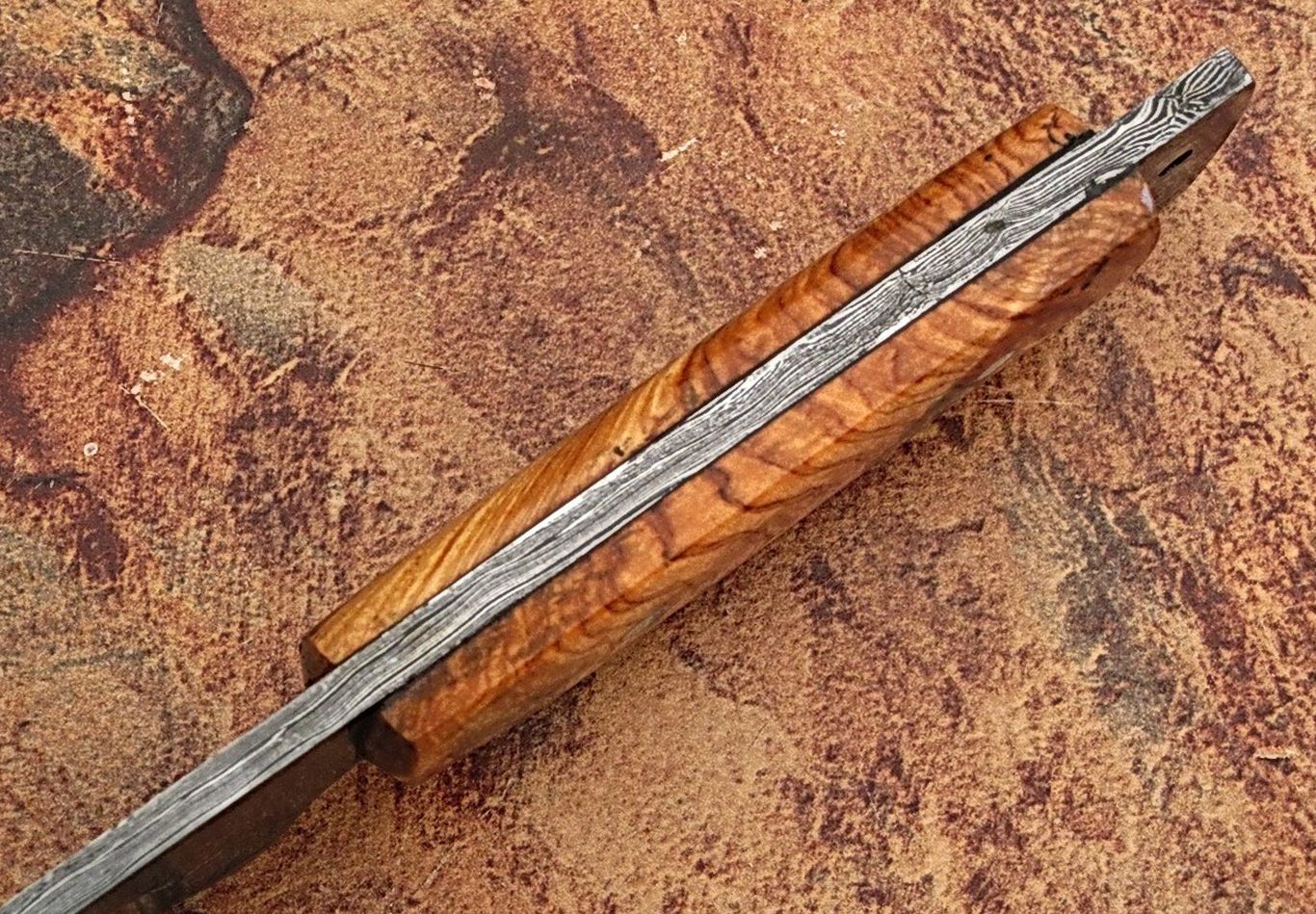 Damascus fixed Tanto blade knife