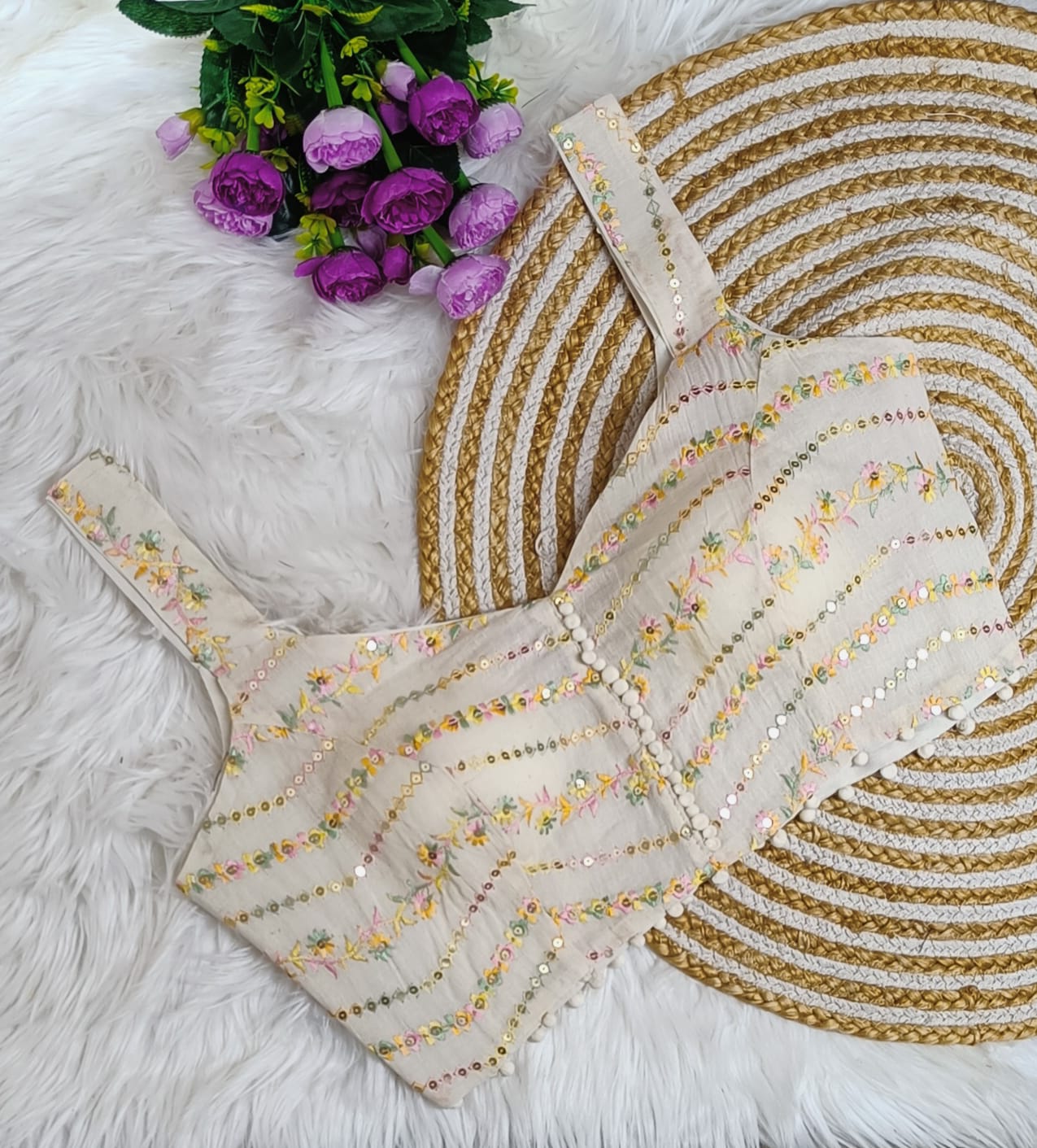 Basic Blouse - Thumbnail 4