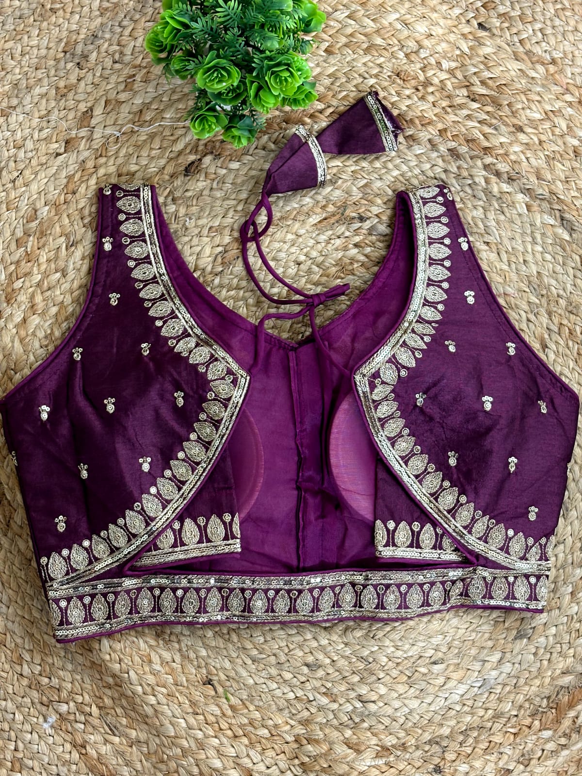 Sleeveless Blouse