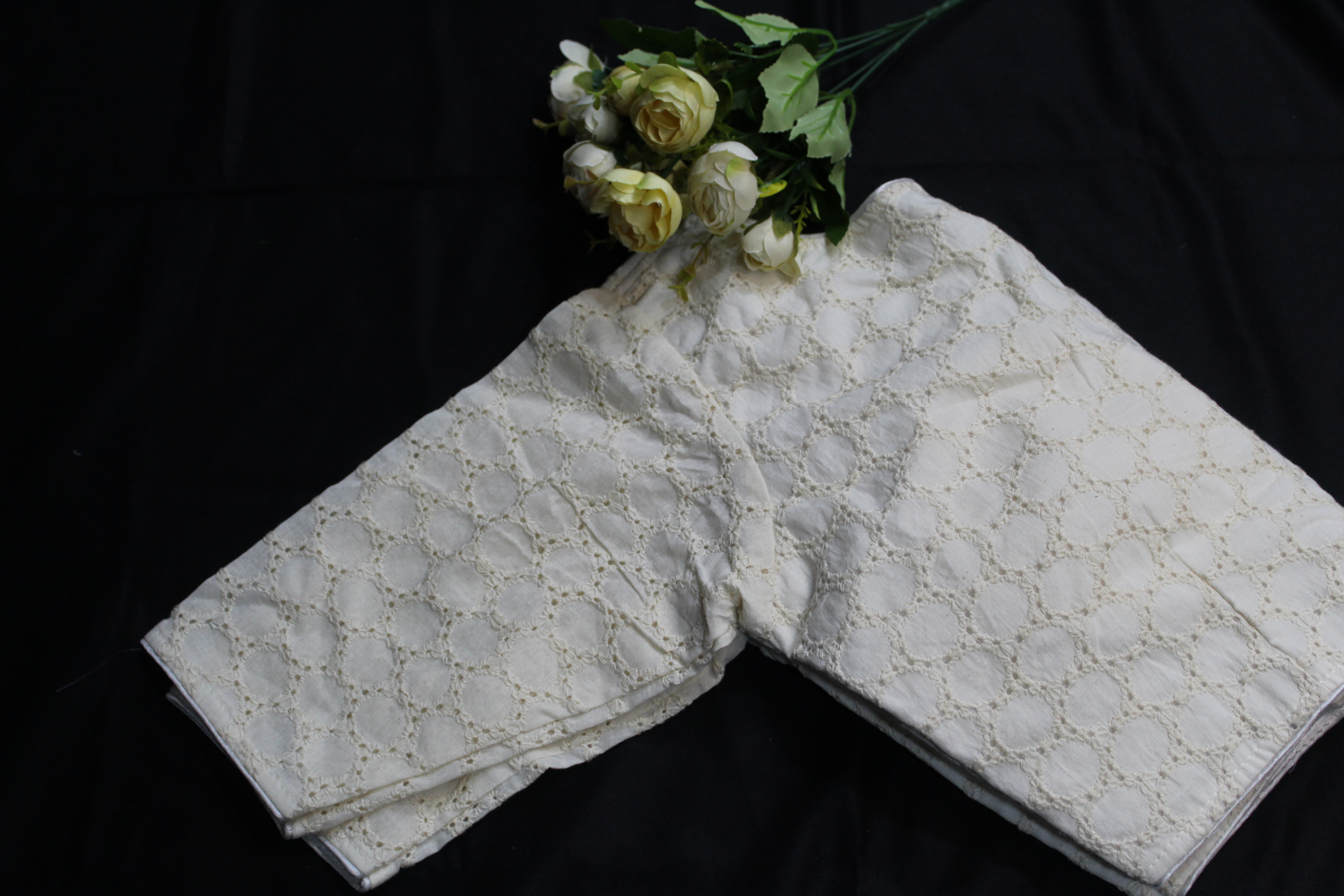 basic white blouse - Thumbnail 5