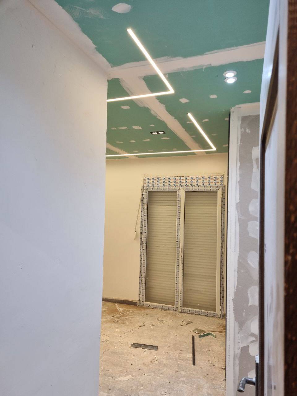 Gallery image 12