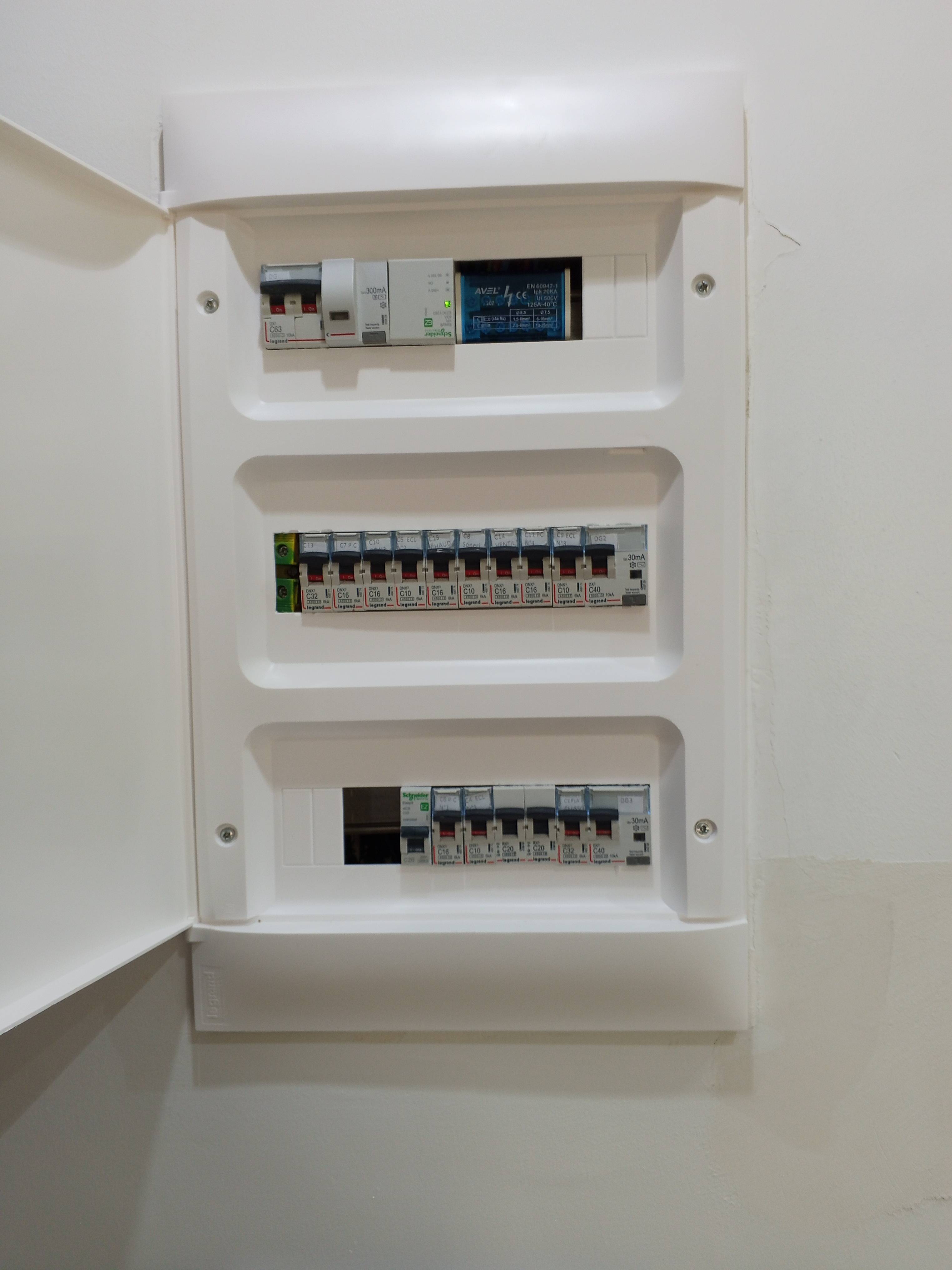 Fouad Ingénieur Électrique Électricité 