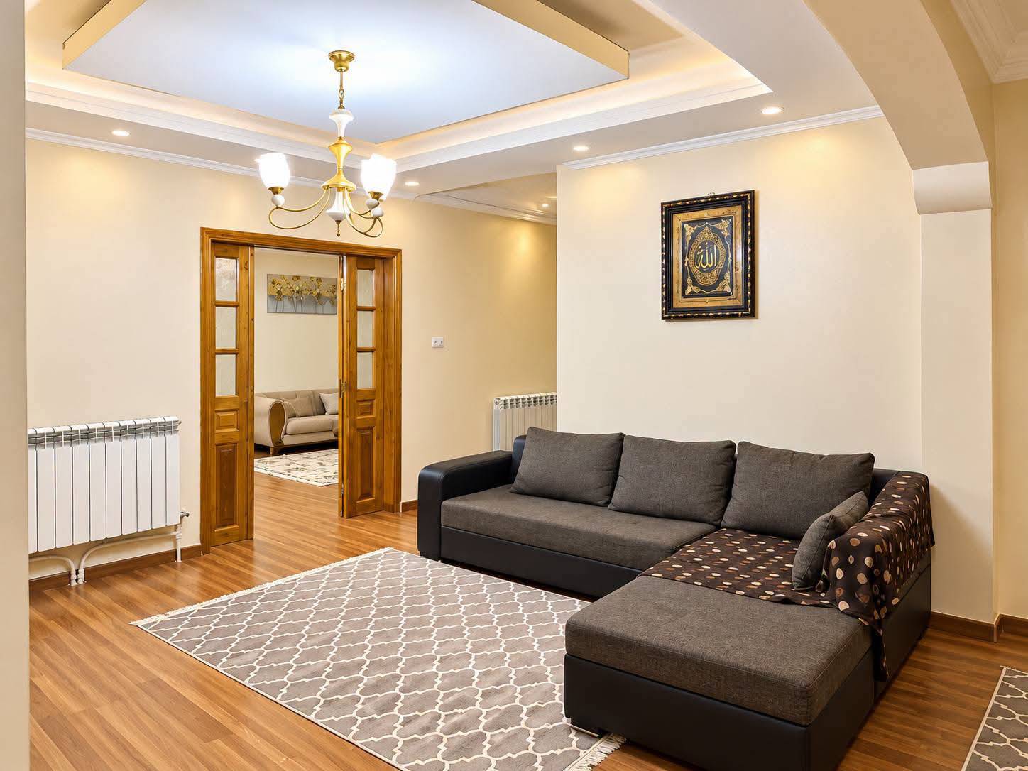 Gallery image 7