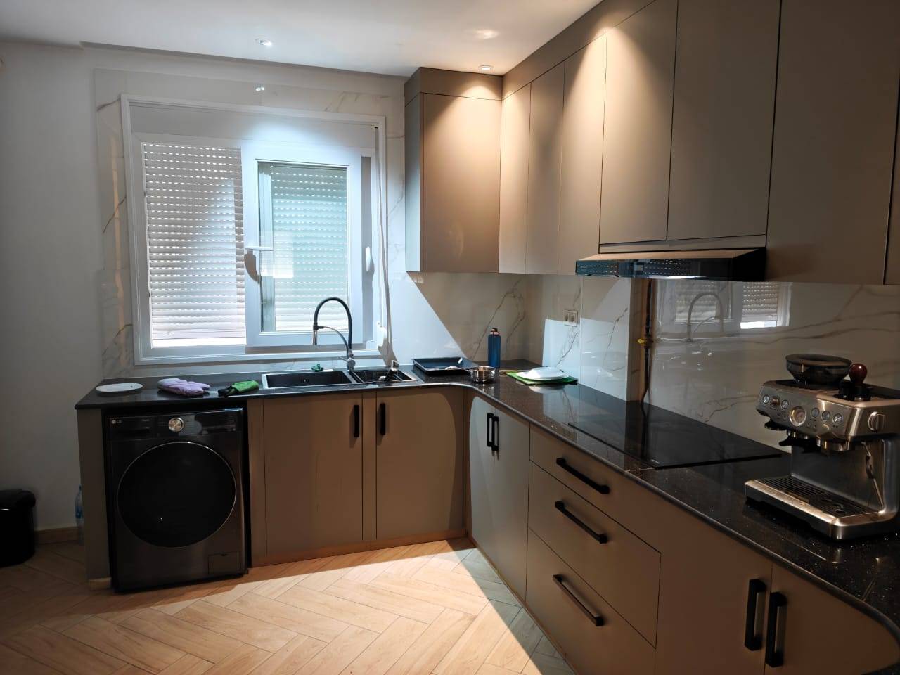 Gallery image 15