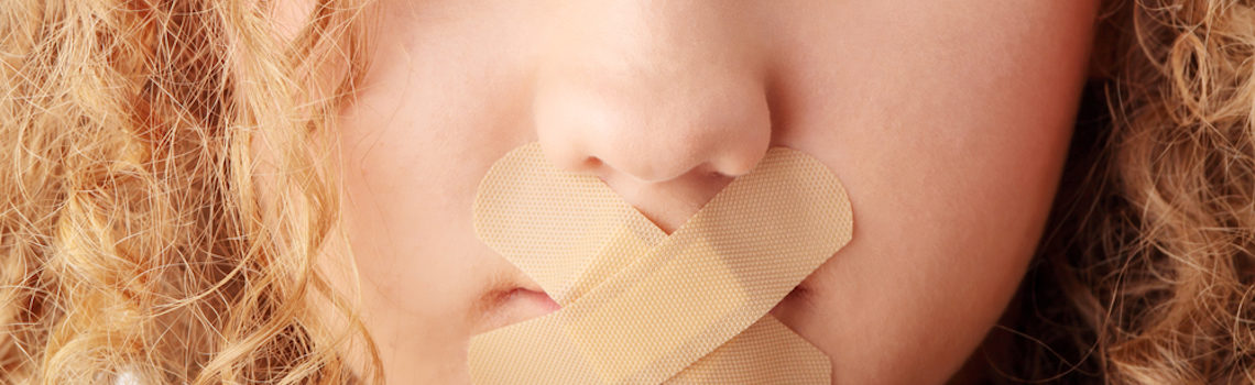 Mio figlio non parla più con me, cosa fare?