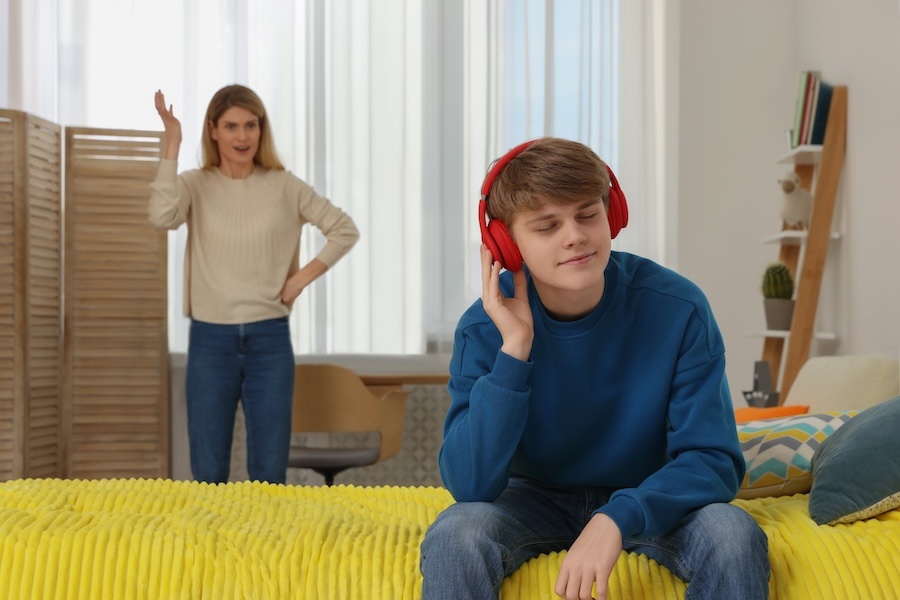 Perché mio figlio non mi ascolta?