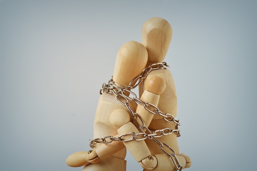 Relazioni tossiche tra adolescenti: come riconoscerle e come uscirne