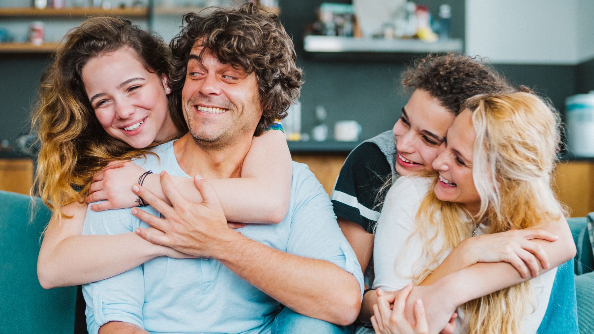 Coltivare una connessione coi figli: i segnali da decifrare