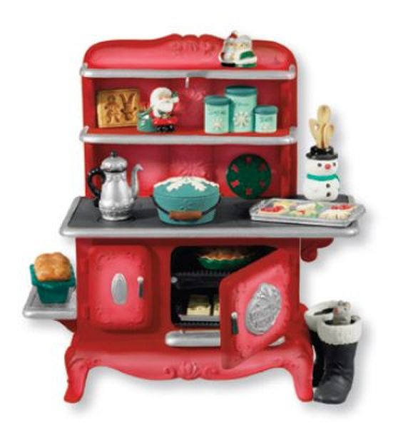 Mrs. Claus's Stove Colorway