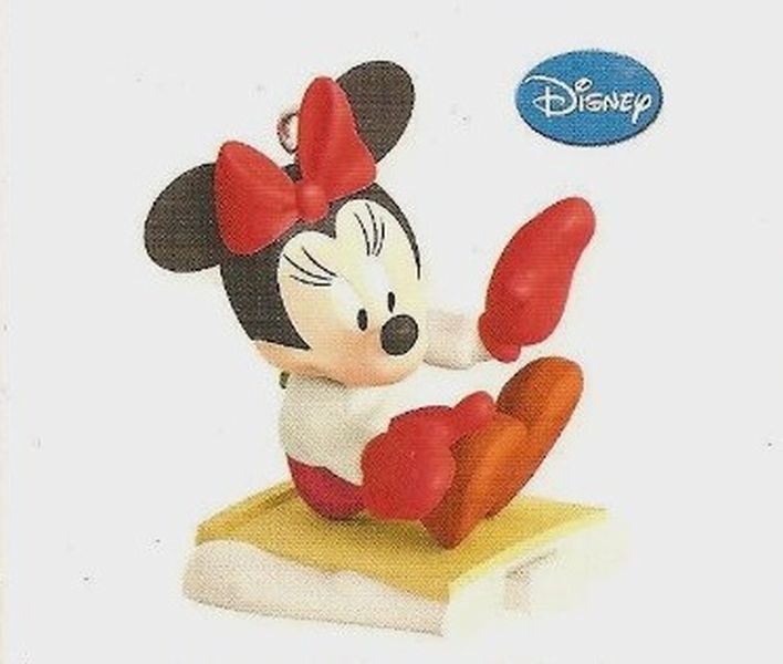 Merry Mittens Minnie