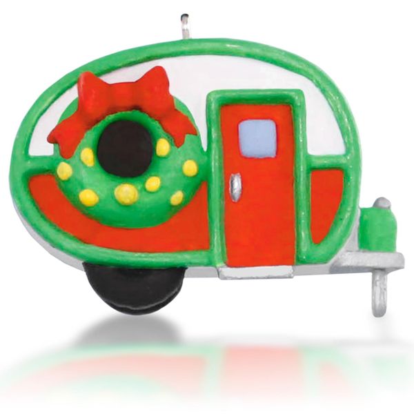 Cozy Birdhouse Camper