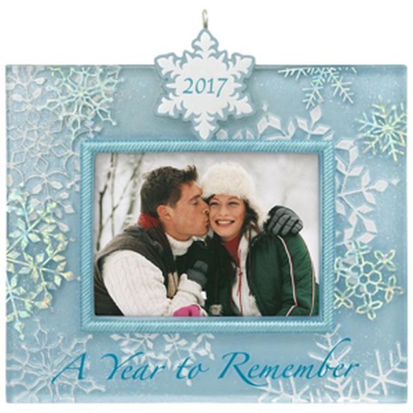 A Year to Remember - Photo Holder