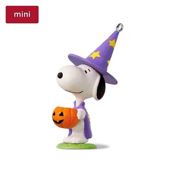 Mini Trick-or-Treat Snoopy