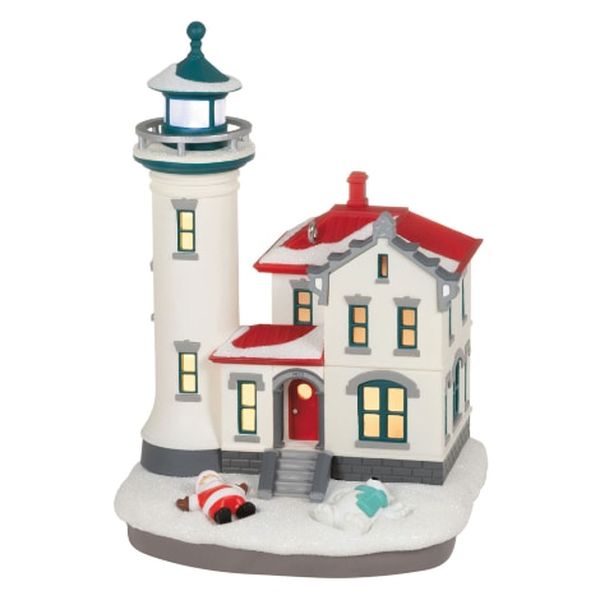 Holiday Lighthouse