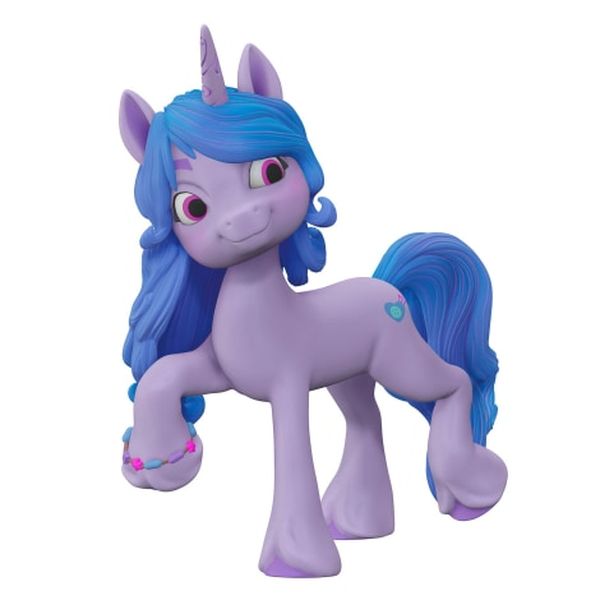 Izzy Moonbow