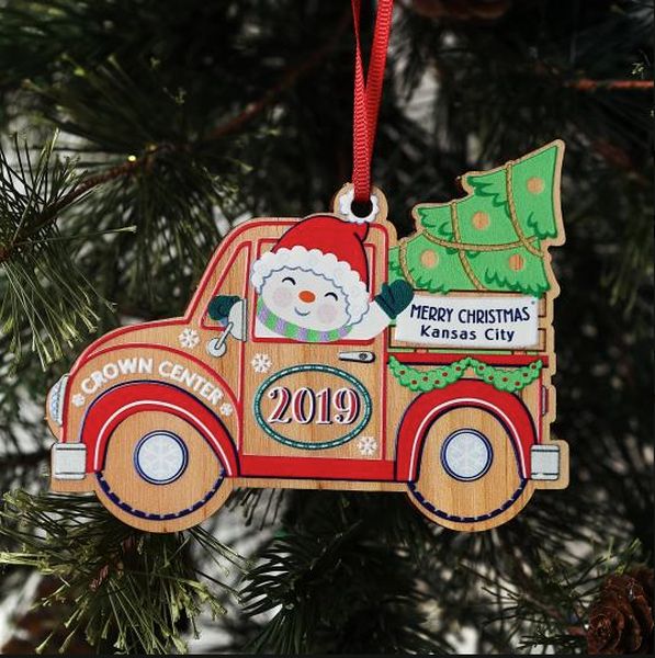 Mayor's Christmas Tree Here Comes Christmas