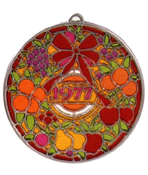 Wreath (Colors of Christmas)