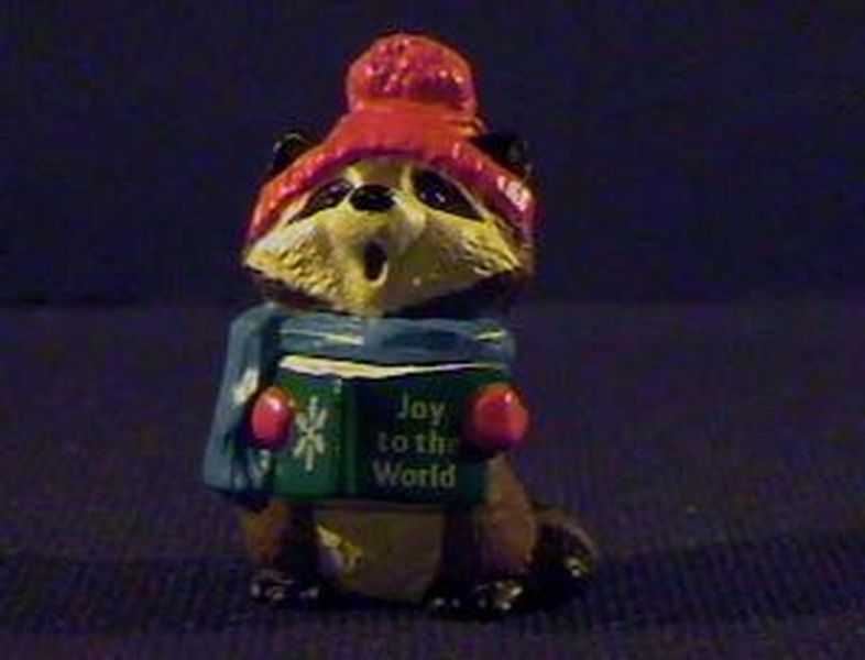 Raccoon Caroler