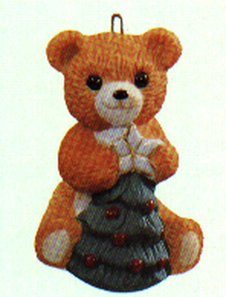 Cinnamon Bear with Christmas Tree