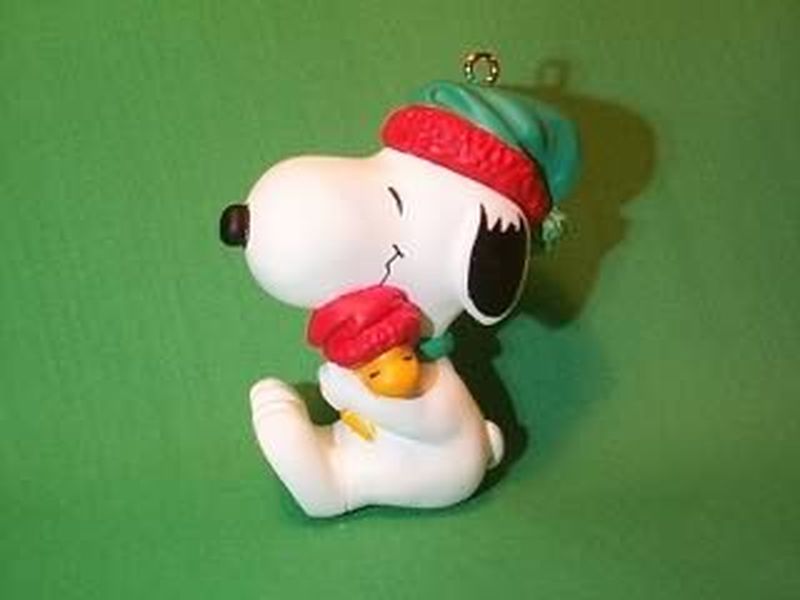 Snoopy and Woodstock (Hug)